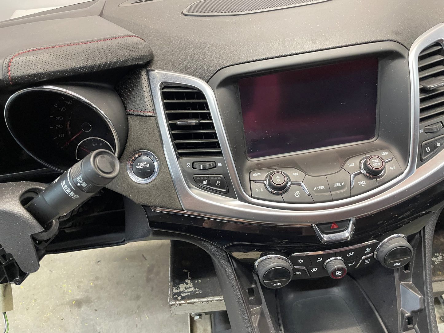 2017 Chevy SS Sedan Complete Dash w/ Center Console & Shifter OEM