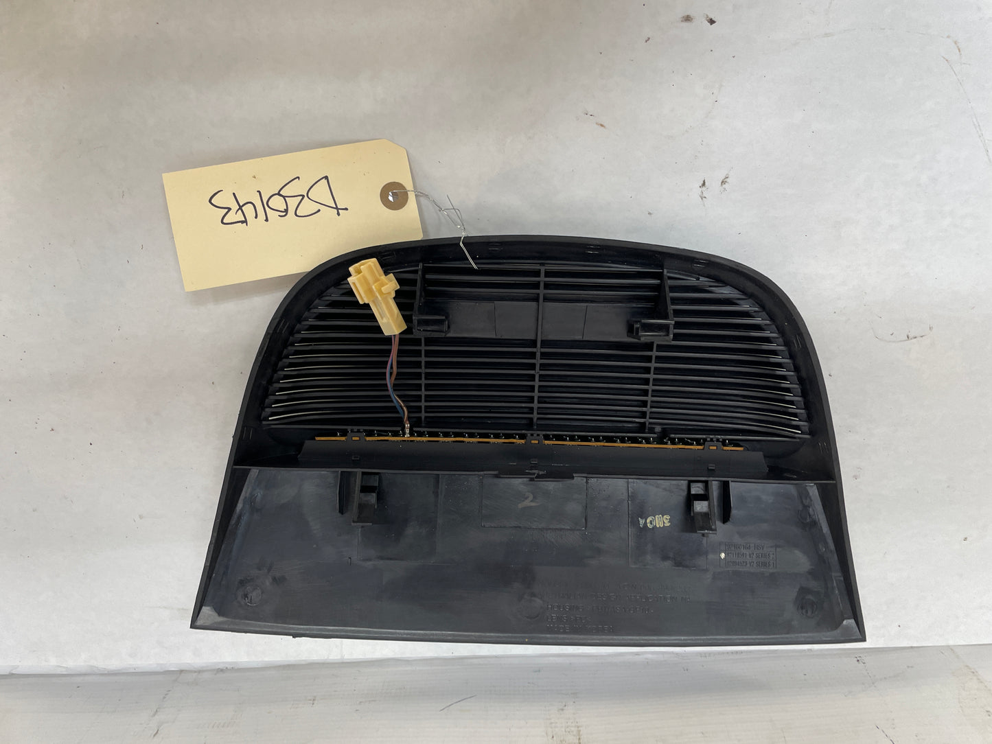 2004 Pontiac GTO 3rd Third Brake Taillight Light Lamp High Mount OEM