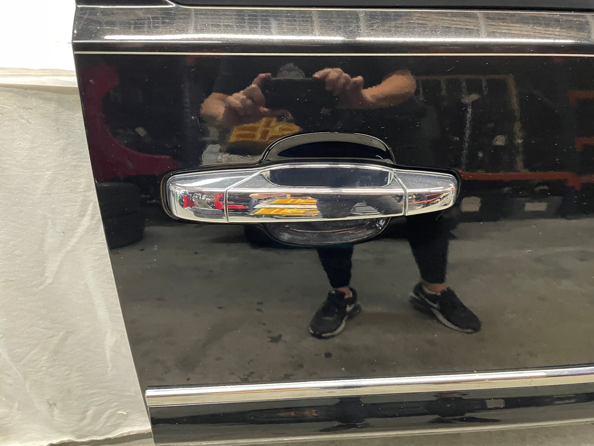 2013 GMC Sierra C1500 SLE RH Passenger Front Exterior Door Black OEM - Day's Parts Yard