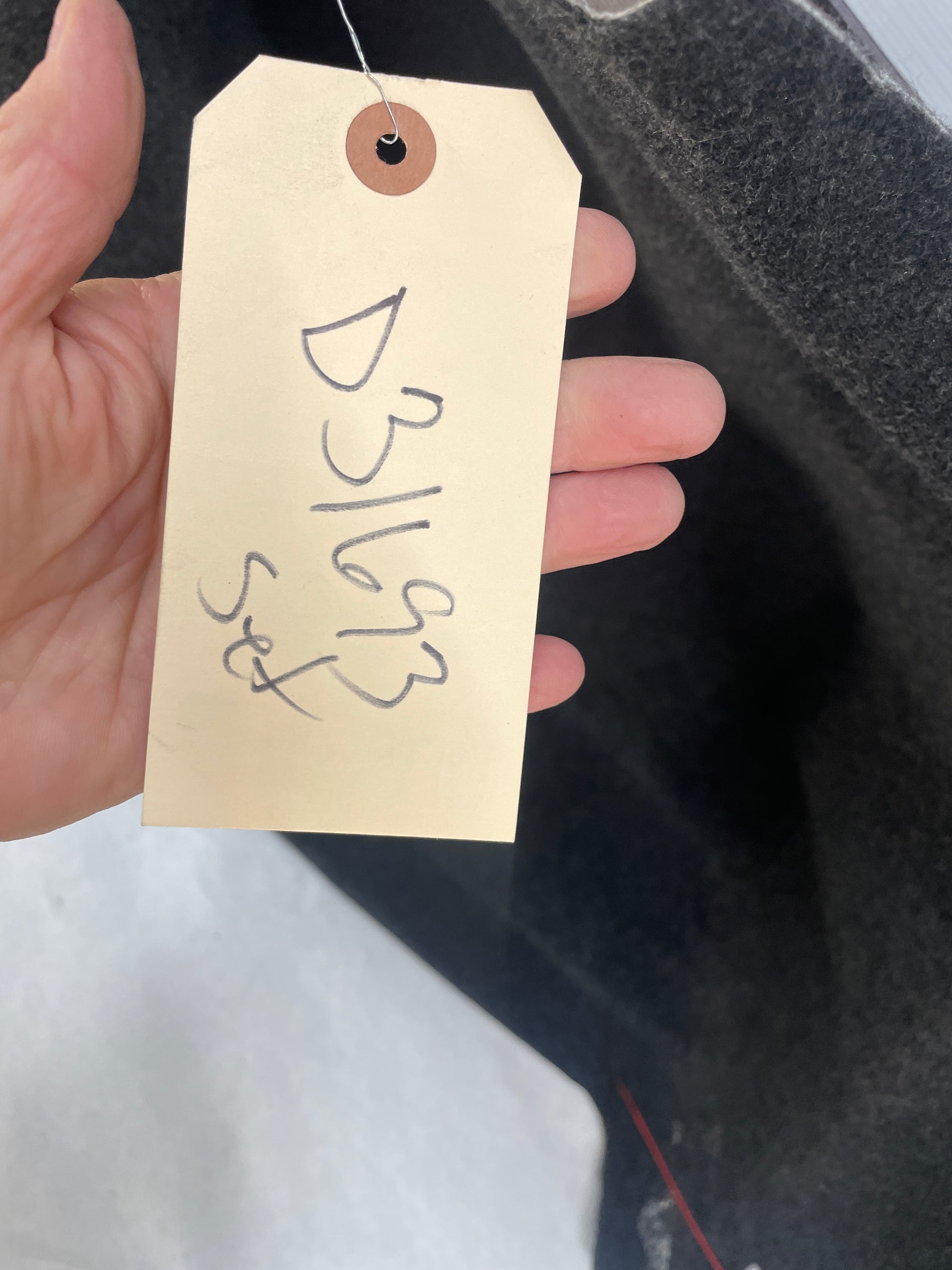 2009 Pontiac G8 GT RH & LH Interior Trunk Quarter Cargo Carpet Trim Panel Cover OEM - Day's Parts Yard