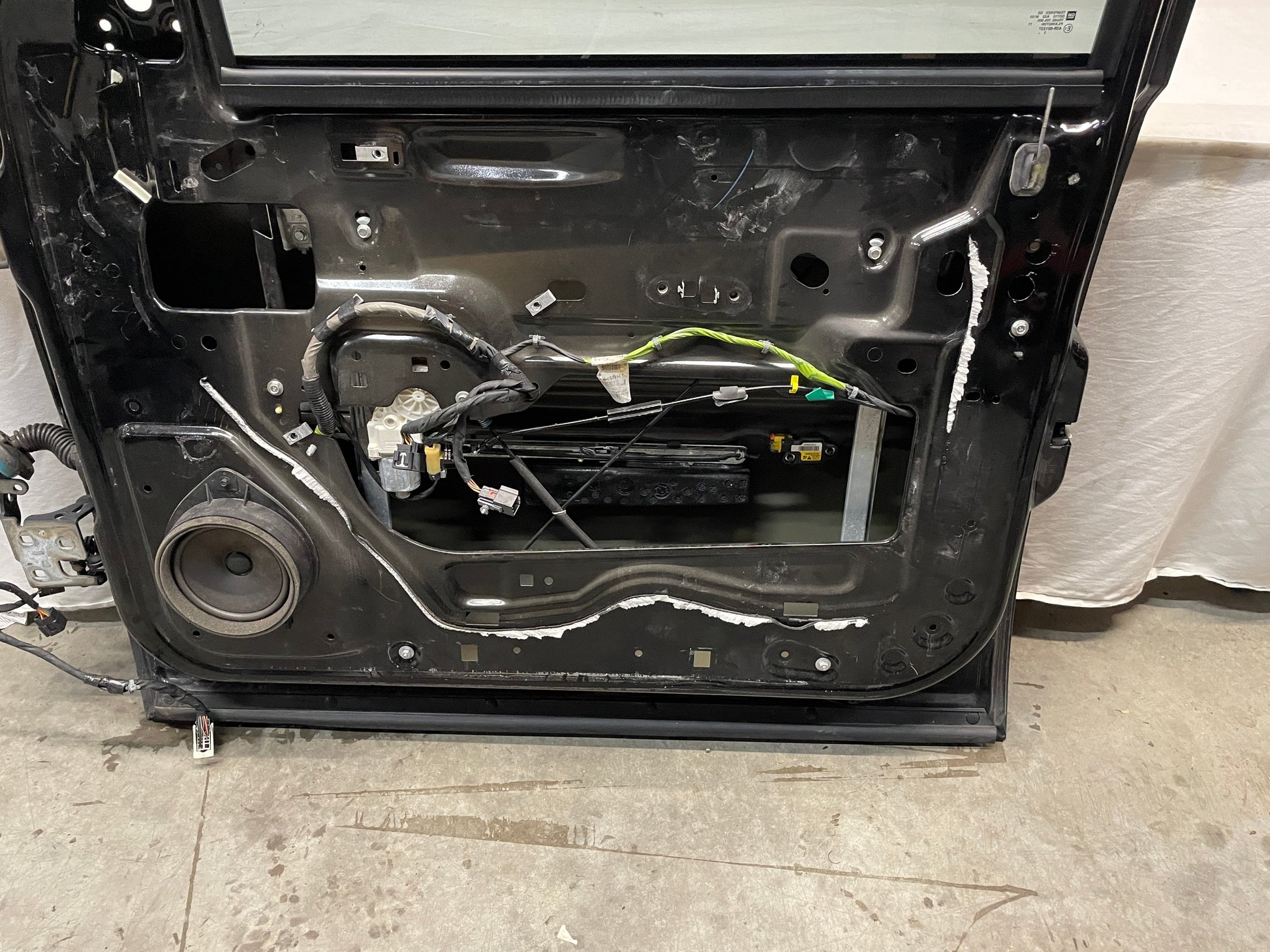 2013 GMC Sierra C1500 SLE RH Passenger Front Exterior Door Black OEM - Day's Parts Yard