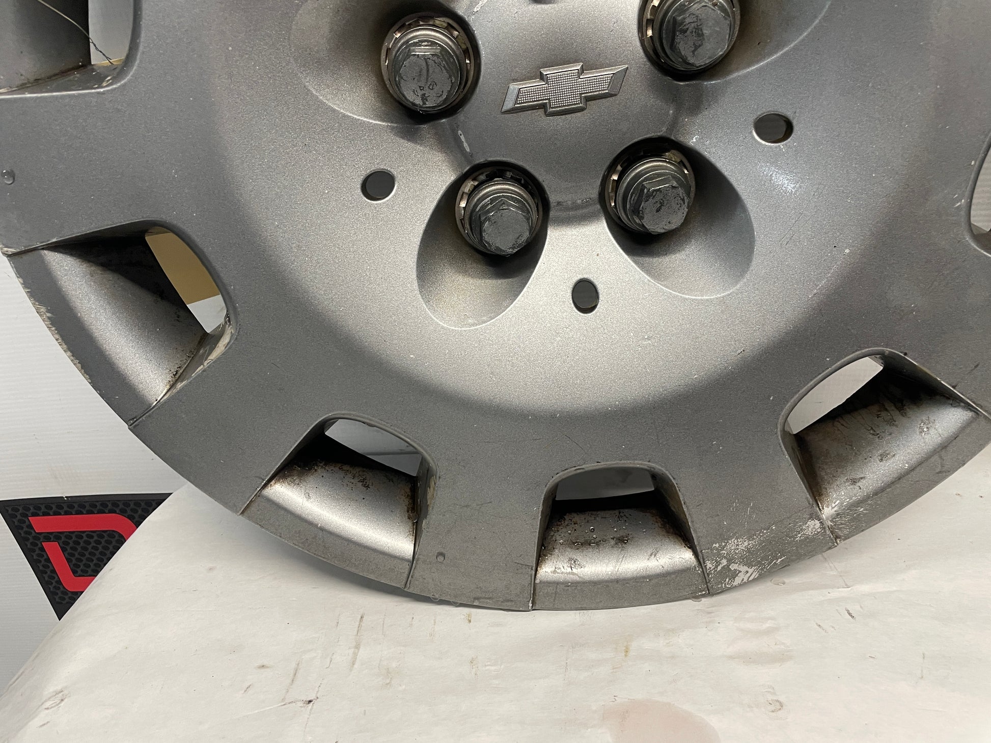 2013 Chevy Caprice Wheel Hub Cap Cover OEM - Day's Parts Yard