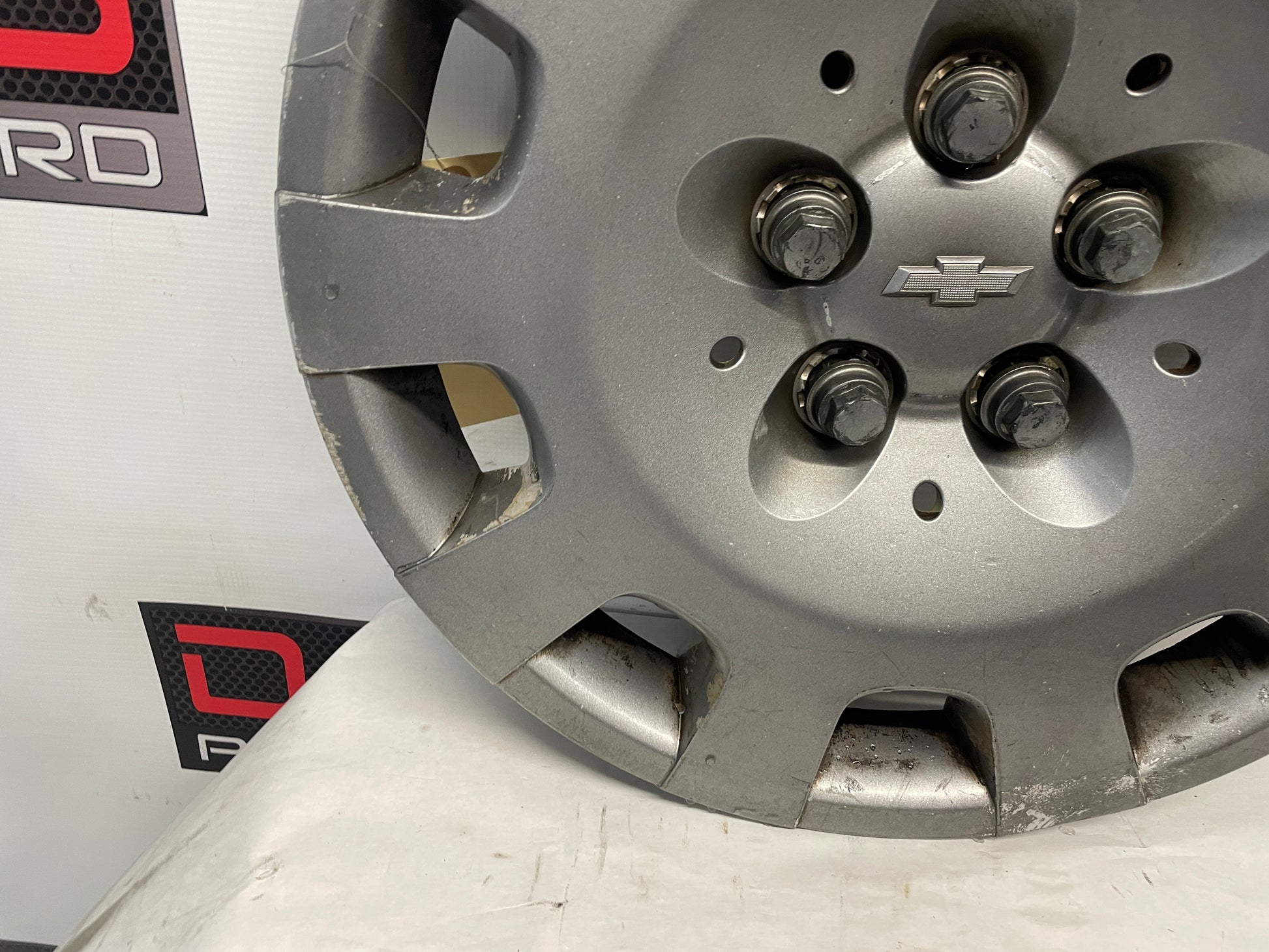 2013 Chevy Caprice Wheel Hub Cap Cover OEM - Day's Parts Yard