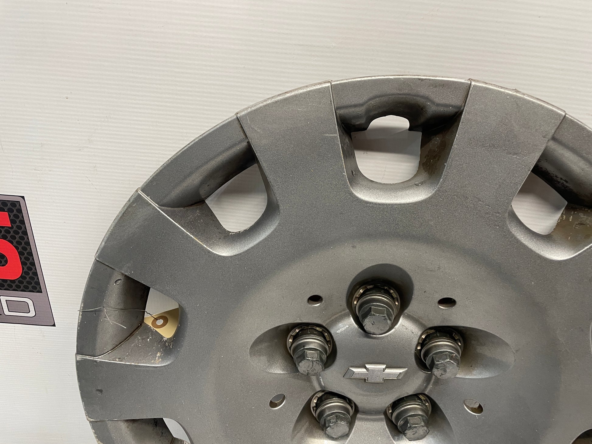 2013 Chevy Caprice Wheel Hub Cap Cover OEM - Day's Parts Yard