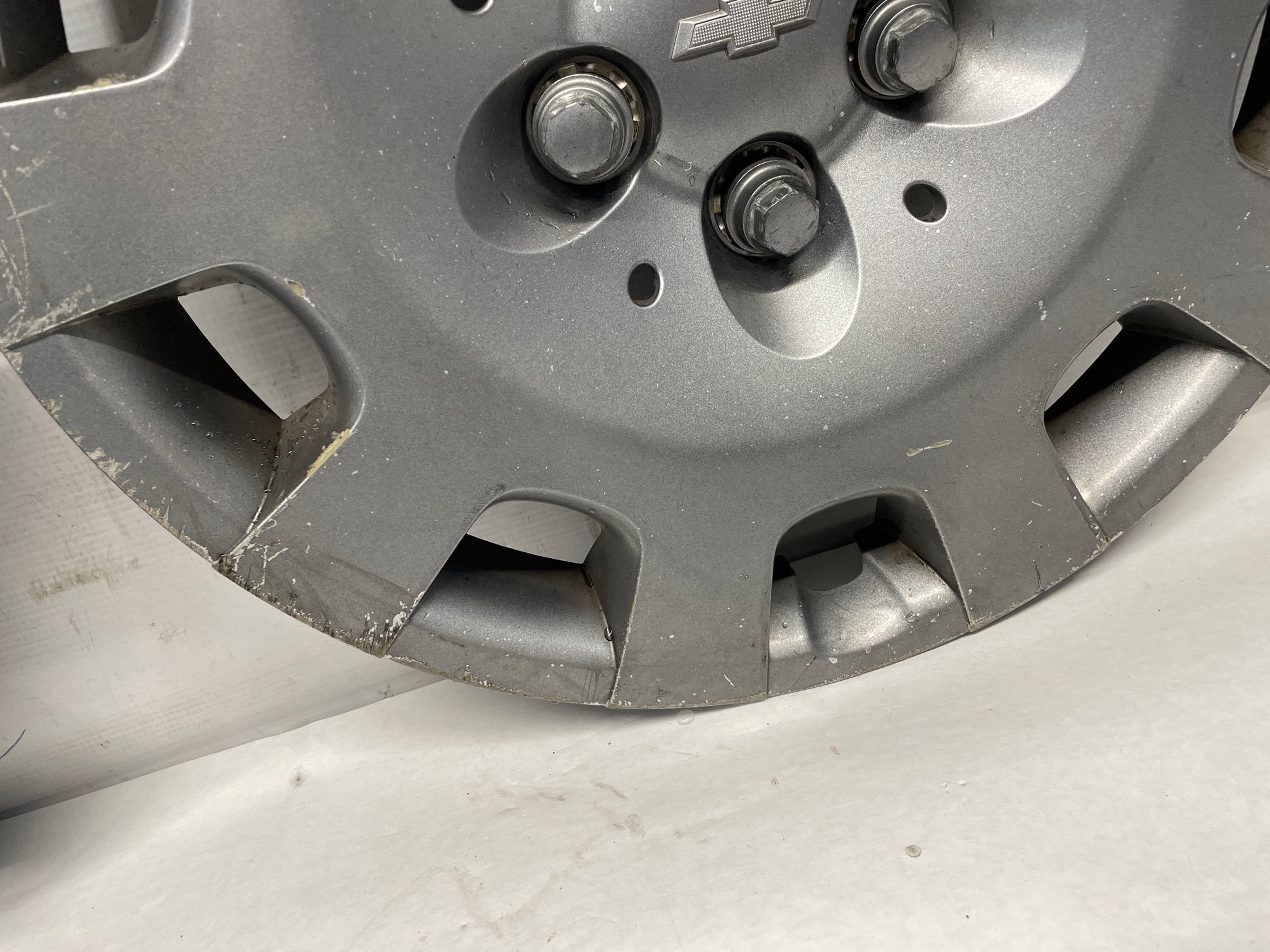 2013 Chevy Caprice Wheel Hub Cap Cover OEM - Day's Parts Yard