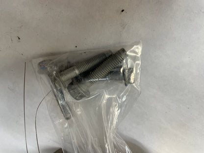 2018 Chevy Camaro ZL1 AC A/C Air Conditioner Compressor Bracket w/ Hardware OEM