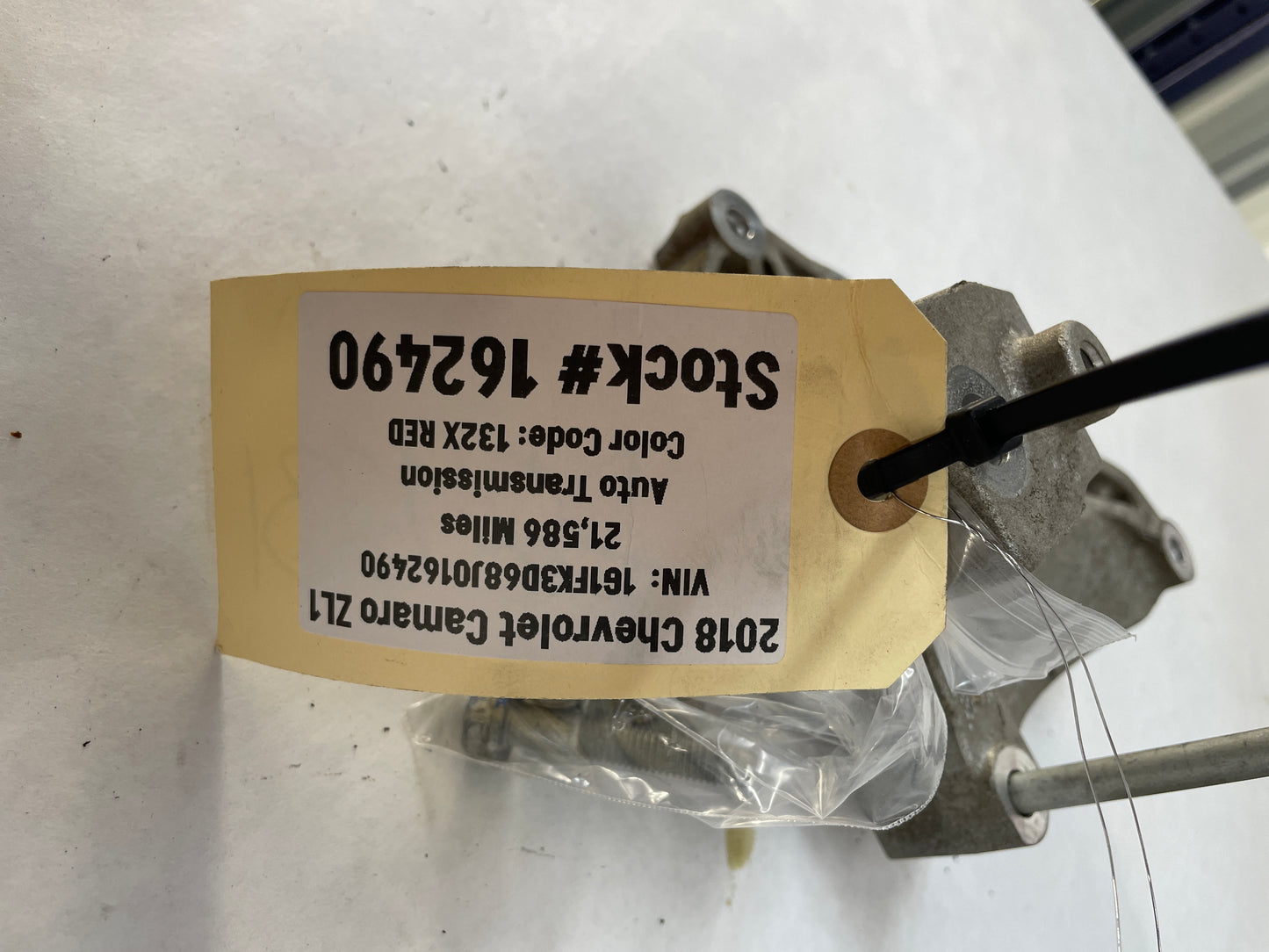 2018 Chevy Camaro ZL1 AC A/C Air Conditioner Compressor Bracket w/ Hardware OEM