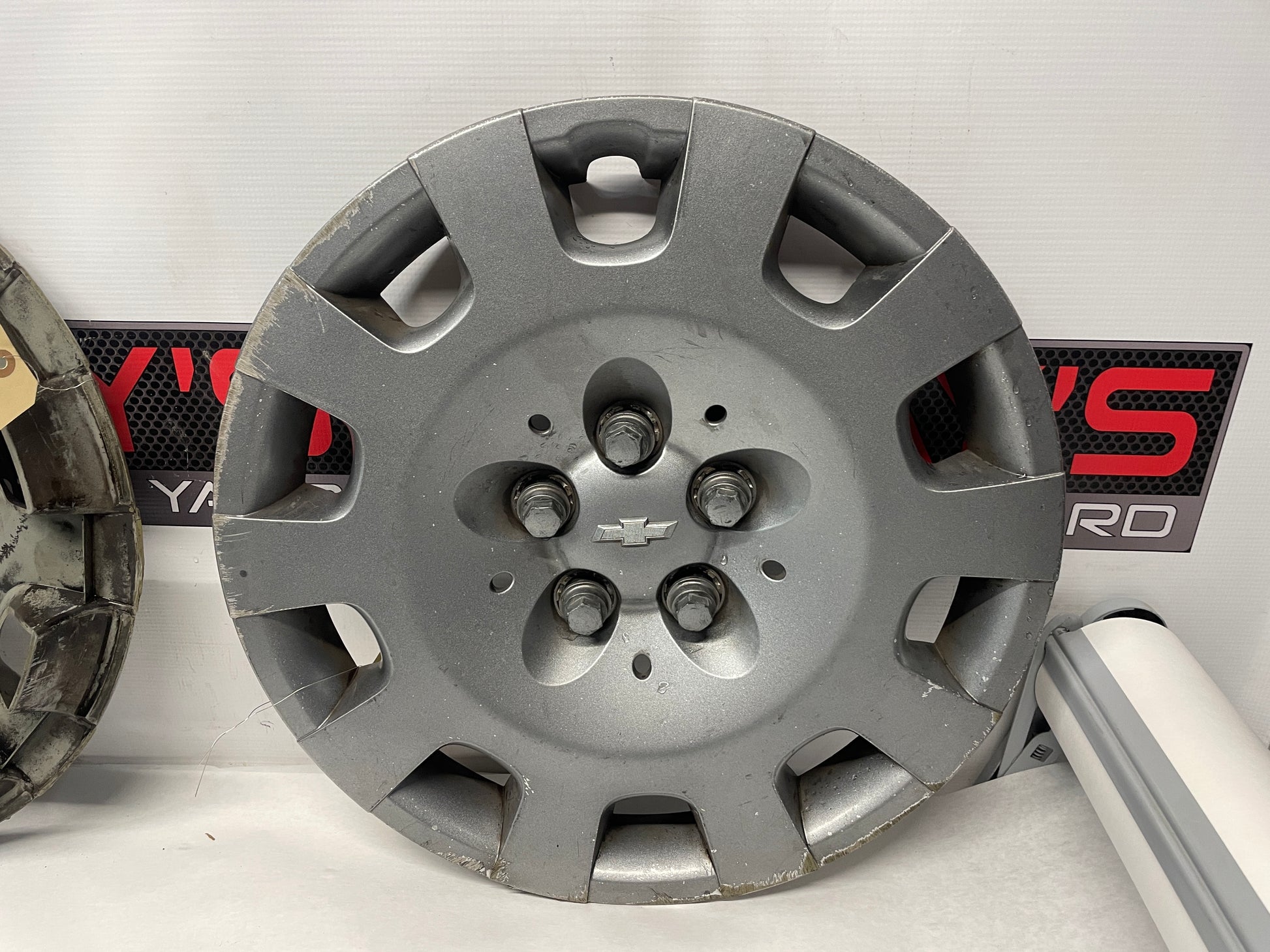 2013 Chevy Caprice Wheel Hub Cap Cover OEM - Day's Parts Yard