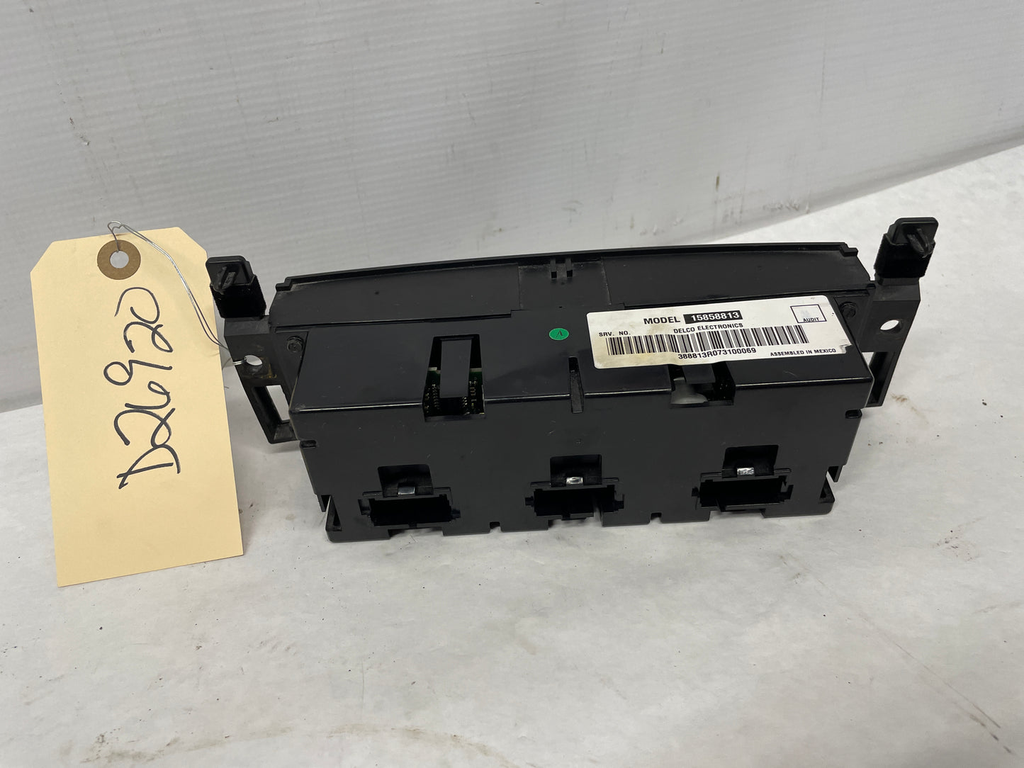 2008 Chevy Corvette HVAC Climate Control Switch OEM - Day's Parts Yard