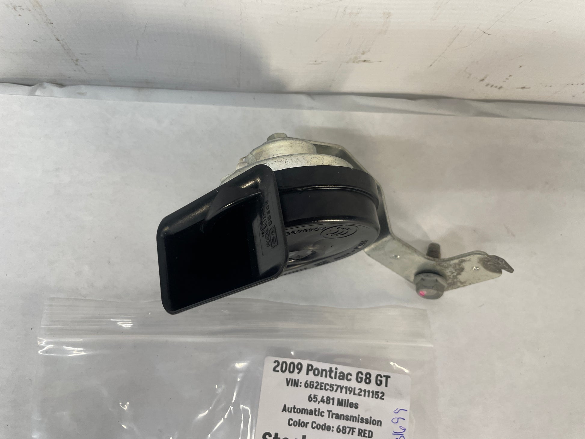 2009 Pontiac G8 GT High Tone Horn OEM - Day's Parts Yard
