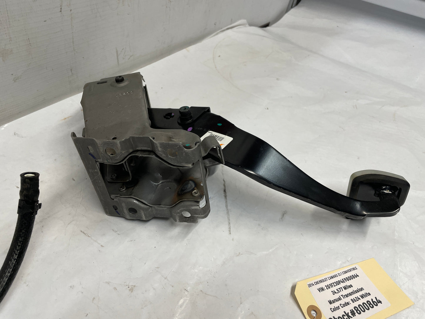2014 Chevy Camaro ZL1 Manual Transmission Pedal Set Brake & Clutch Assembly OEM - Day's Parts Yard