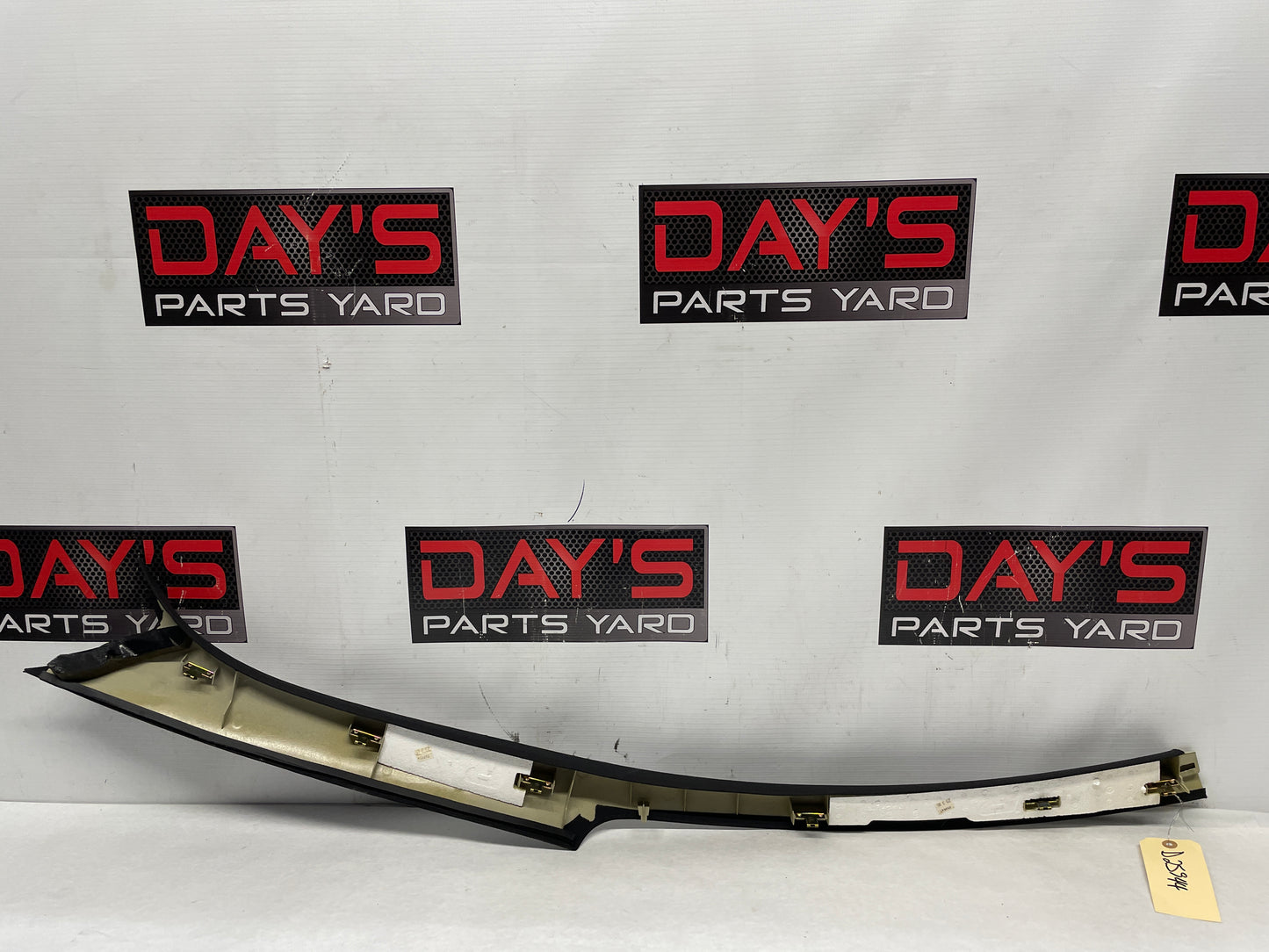 2006 Pontiac GTO RH Passenger Interior Windshield A Pillar Trim Cover OEM - Day's Parts Yard