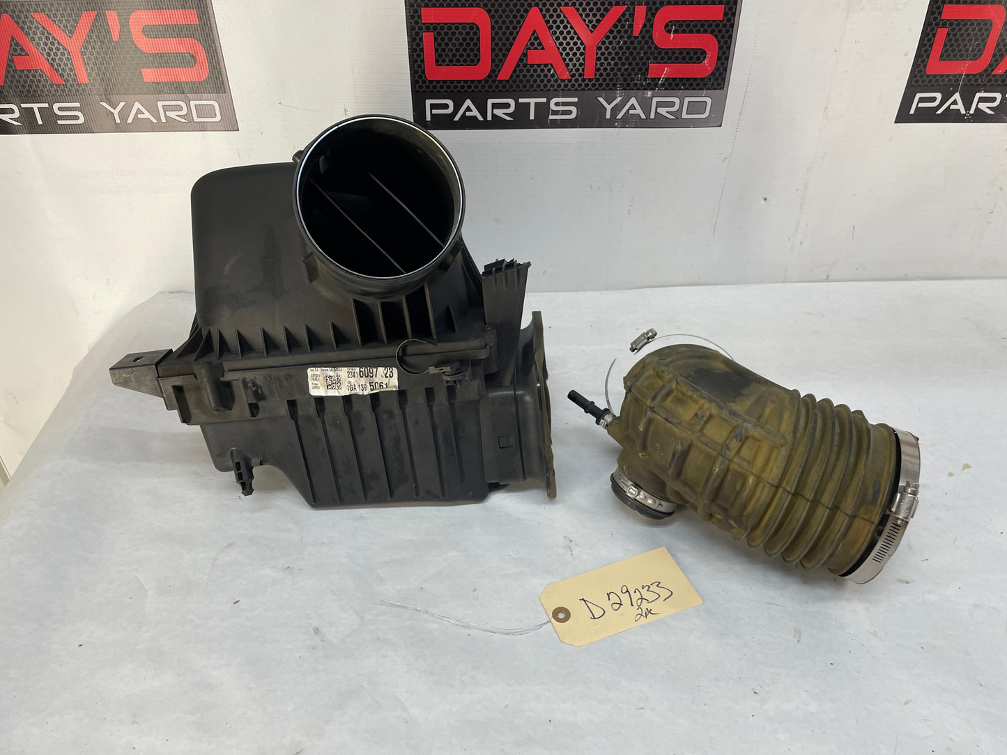 2018 Chevy Camaro ZL1 Factory OEM Air Intake Box Assembly