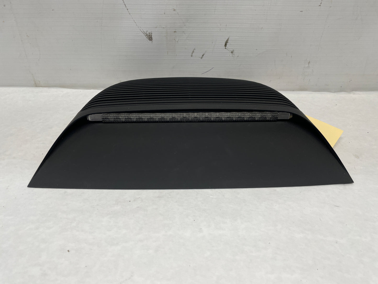 2006 Pontiac GTO 3rd Third Brake Taillight Light Lamp High Mount OEM - Day's Parts Yard