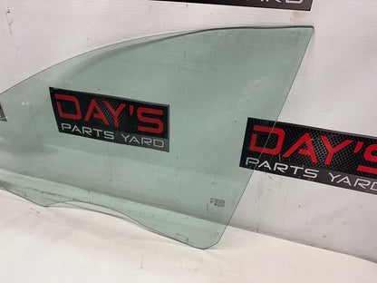 2009 Pontiac G8 GT LH Driver Front Door Window Glass OEM - Day's Parts Yard
