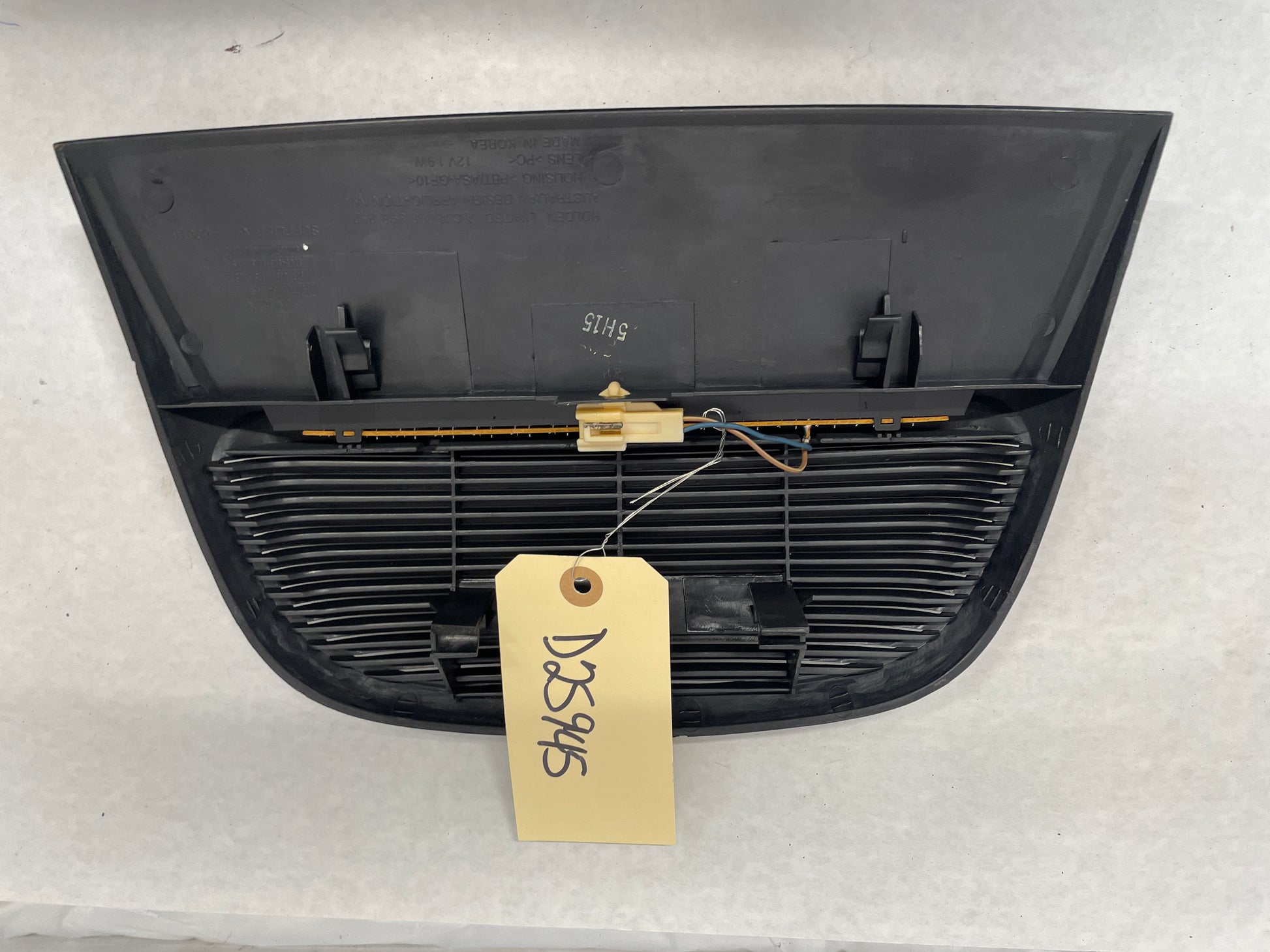 2006 Pontiac GTO 3rd Third Brake Taillight Light Lamp High Mount OEM - Day's Parts Yard