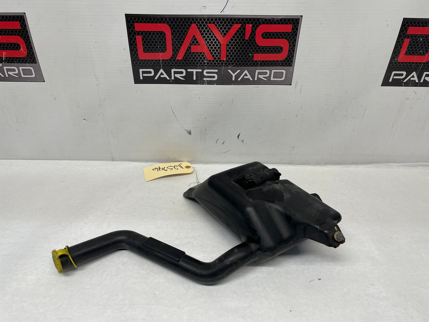 2006 Pontiac GTO Windshield Washer Pump Reservoir Tank Bottle OEM - Day's Parts Yard