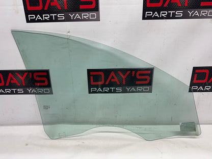2009 Pontiac G8 GT LH Driver Front Door Window Glass OEM - Day's Parts Yard