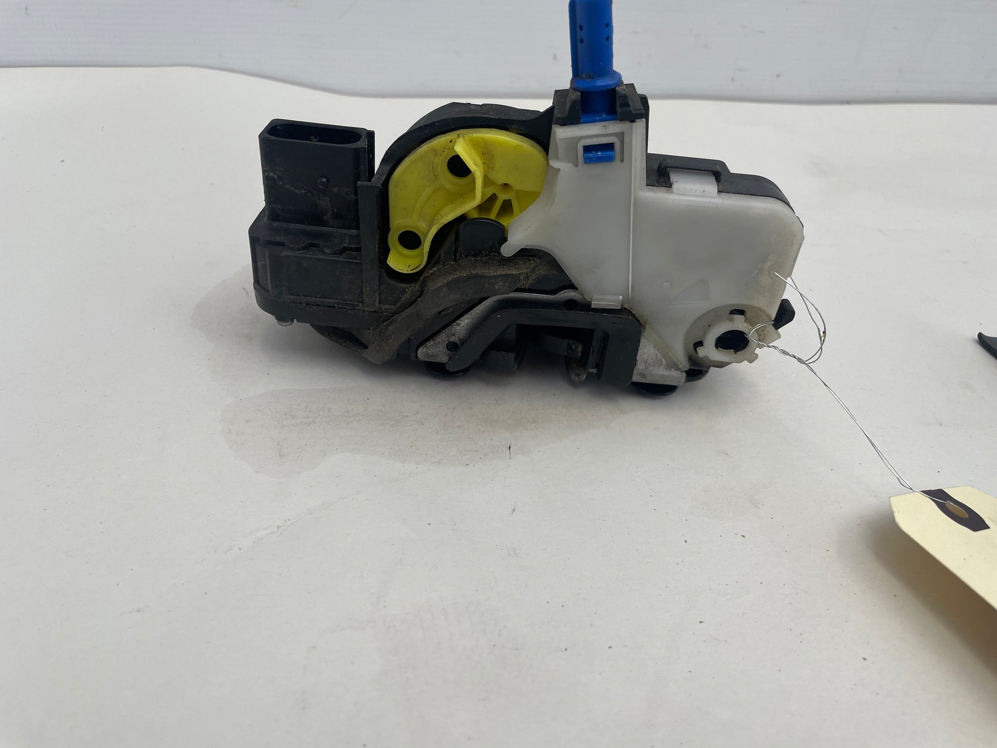 2017 Chevy SS Sedan Front LH Driver Door Lock Actuator OEM - Day's Parts Yard