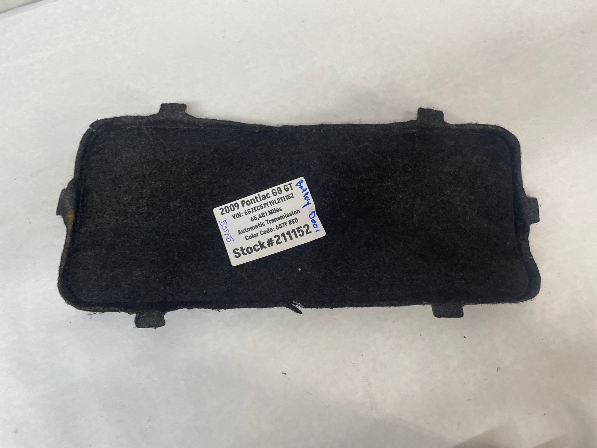 2009 Pontiac G8 GT Battery Stowage Access Hole Door Carpet Felt Trim Cover OEM - Day's Parts Yard