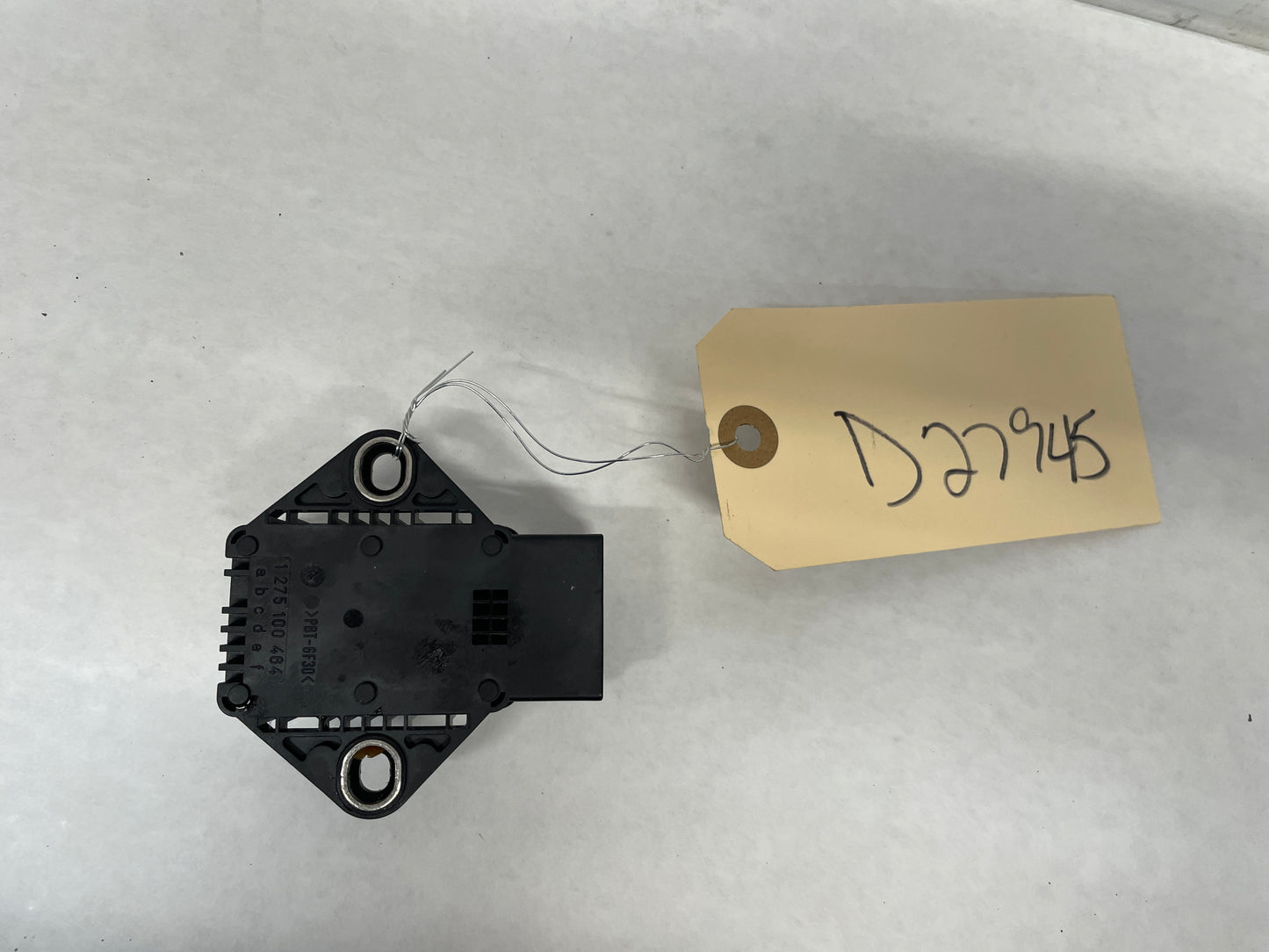 2013 GMC Sierra C1500 SLE Yaw Rate Sensor Module OEM - Day's Parts Yard