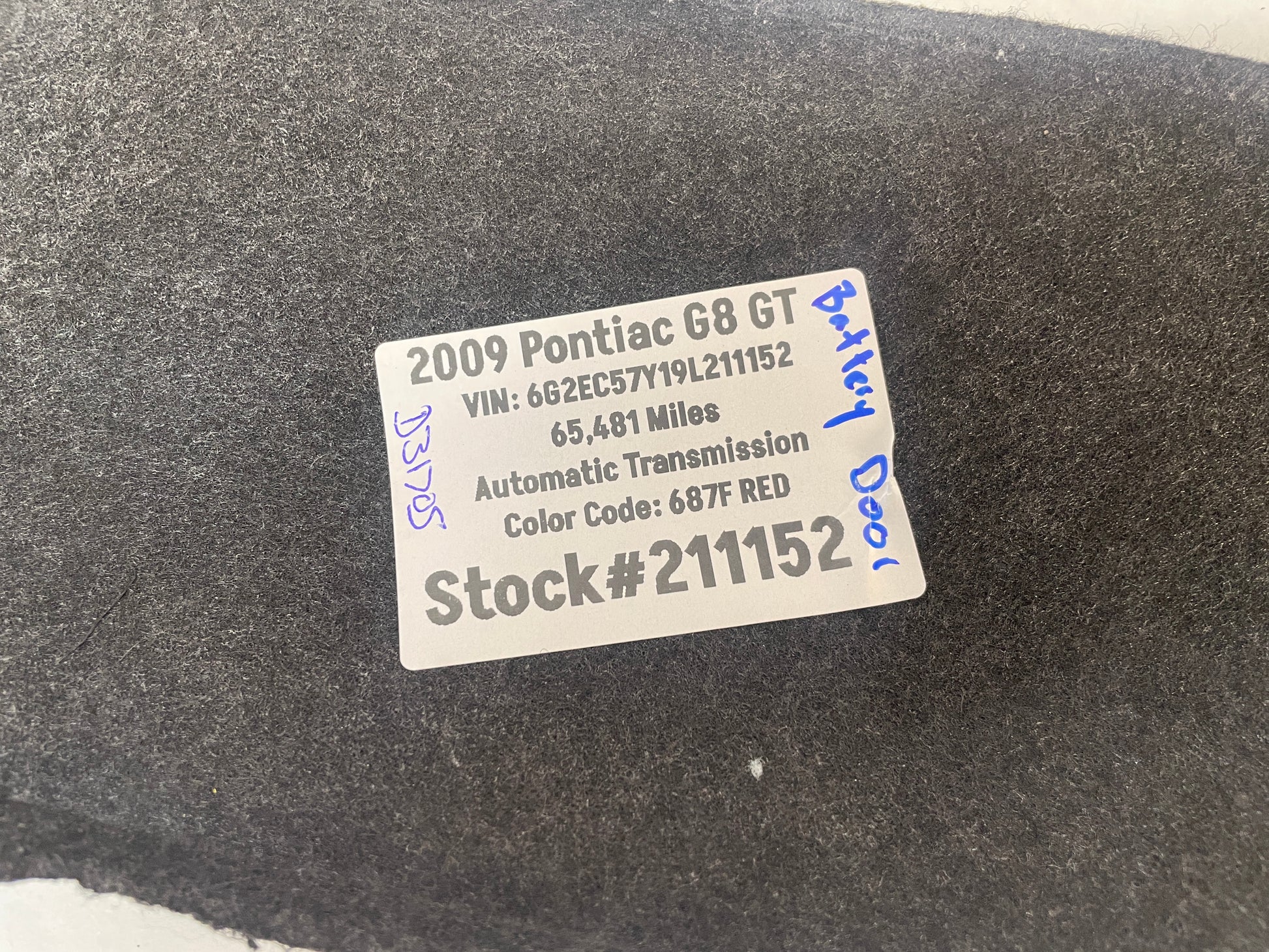 2009 Pontiac G8 GT Battery Stowage Access Hole Door Carpet Felt Trim Cover OEM - Day's Parts Yard