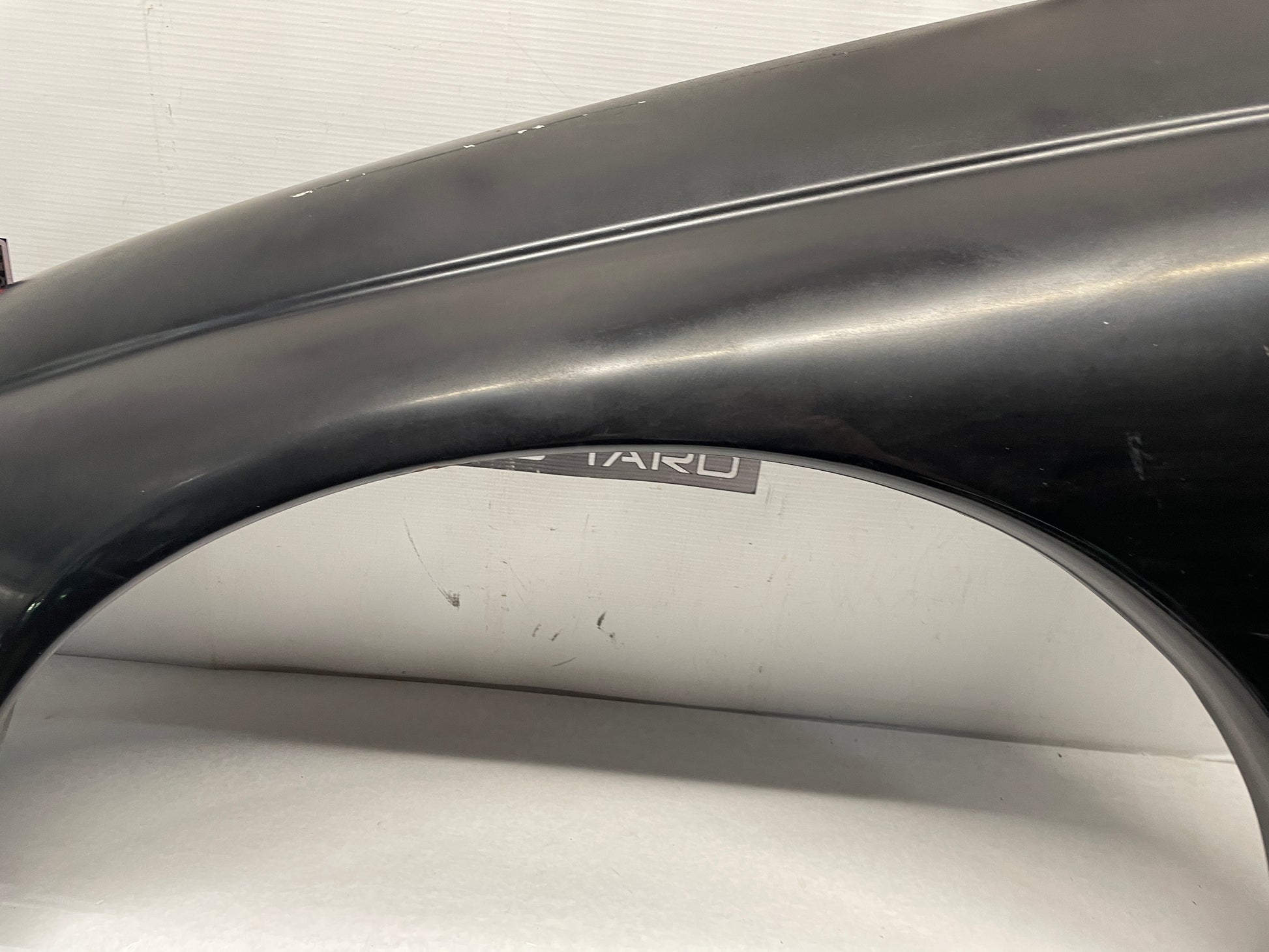 2006 Pontiac GTO Front LH Driver Fender OEM - Day's Parts Yard