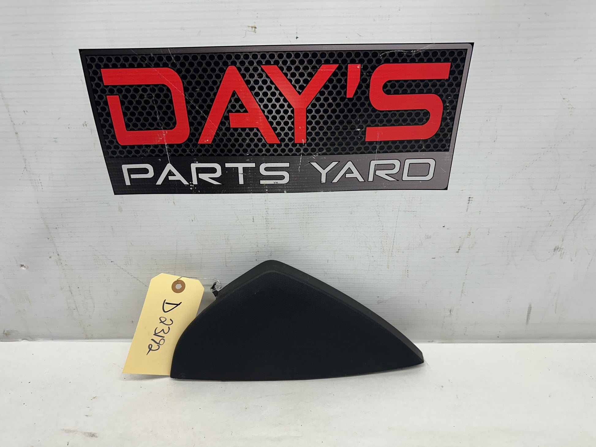 2009 Pontiac G8 GT LH Driver Dash Trim End Cap OEM - Day's Parts Yard