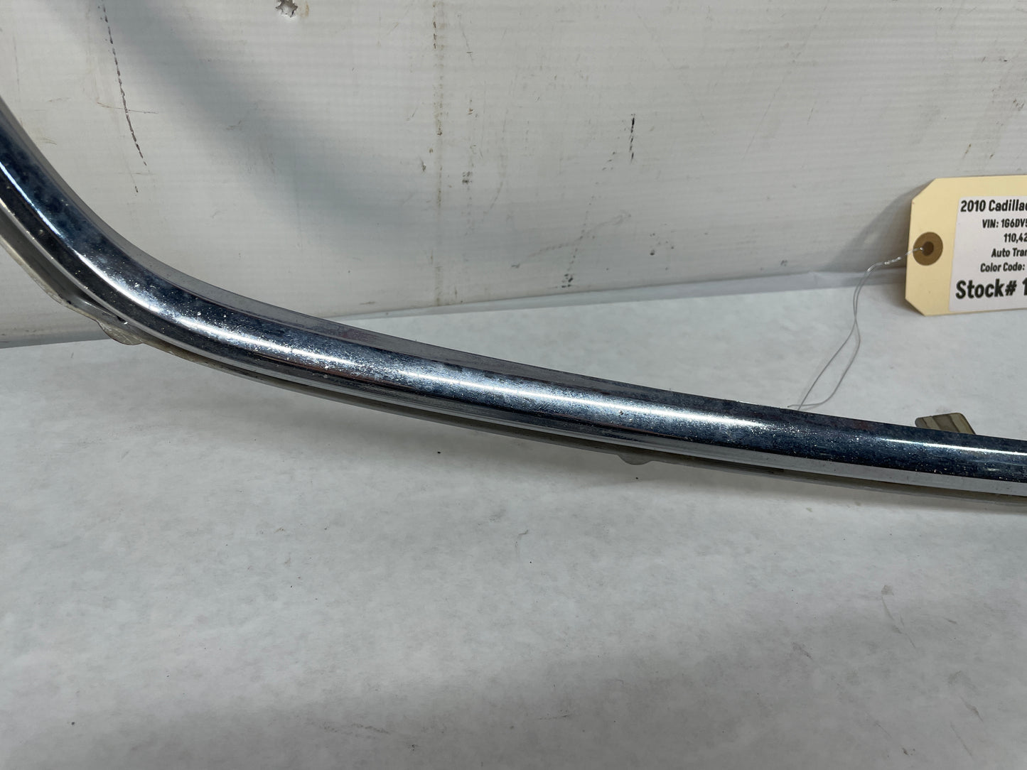 2010 Cadillac CTS-V Sedan Front Bumper Upper Grille Trim Ring OEM