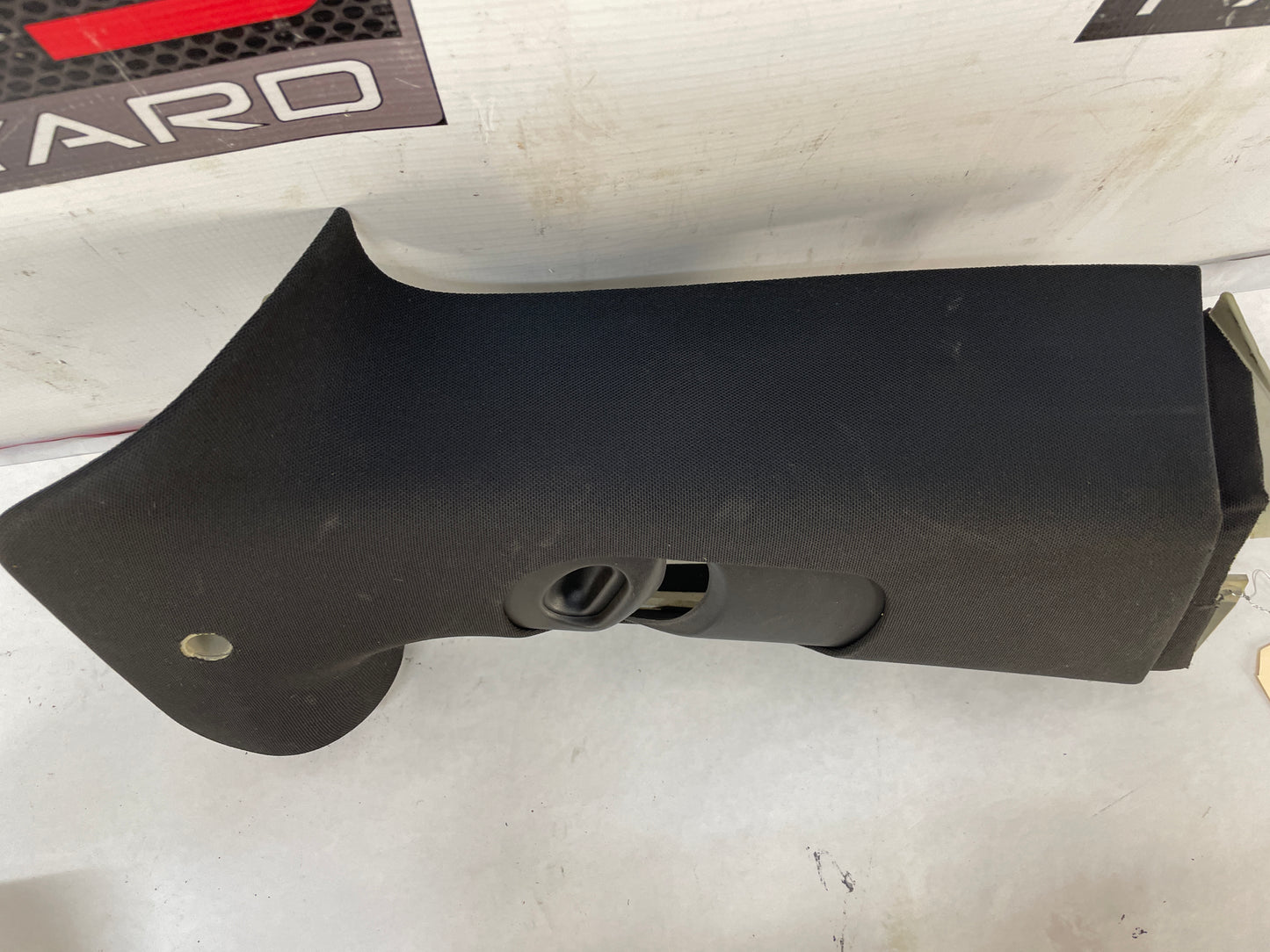 2004 Pontiac GTO RH & LH Interior Upper B Pillar Seat Belt Trim Panel Moldings OEM