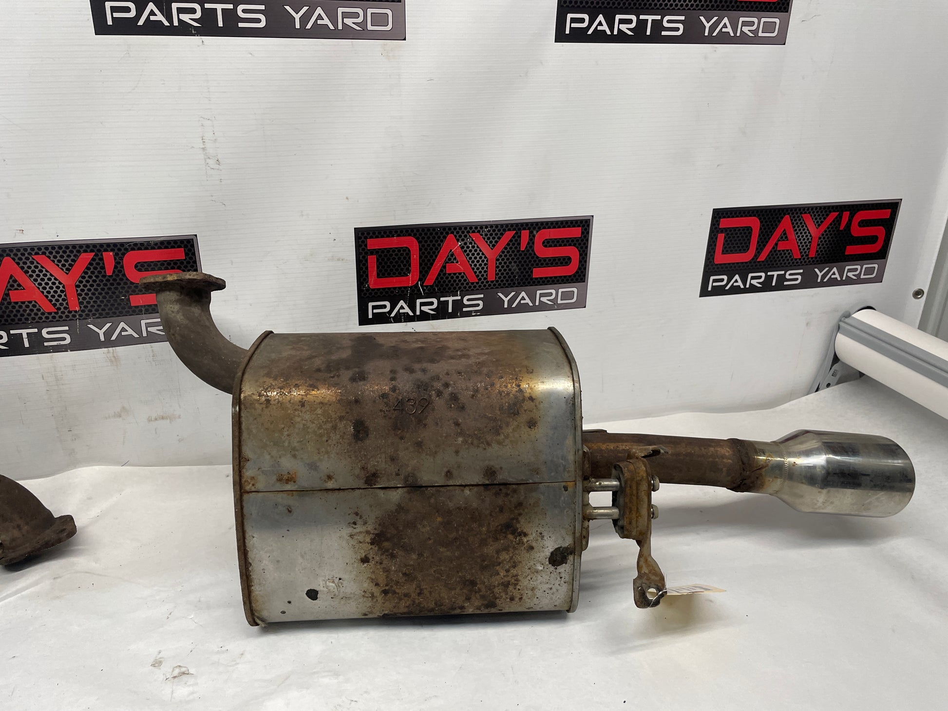 2013 Chevy Caprice Factory OEM Exhaust Mufflers Set - Day's Parts Yard