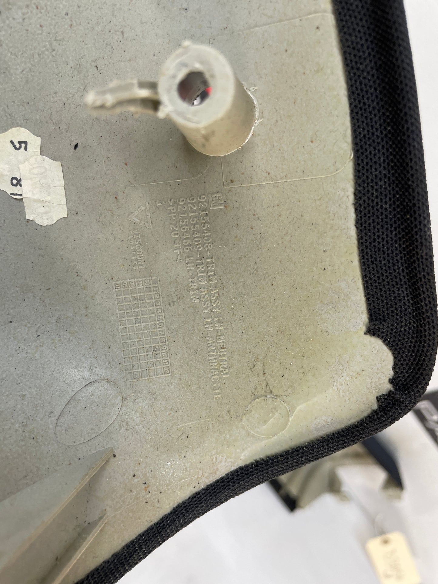 2004 Pontiac GTO RH & LH Interior Upper B Pillar Seat Belt Trim Panel Moldings OEM