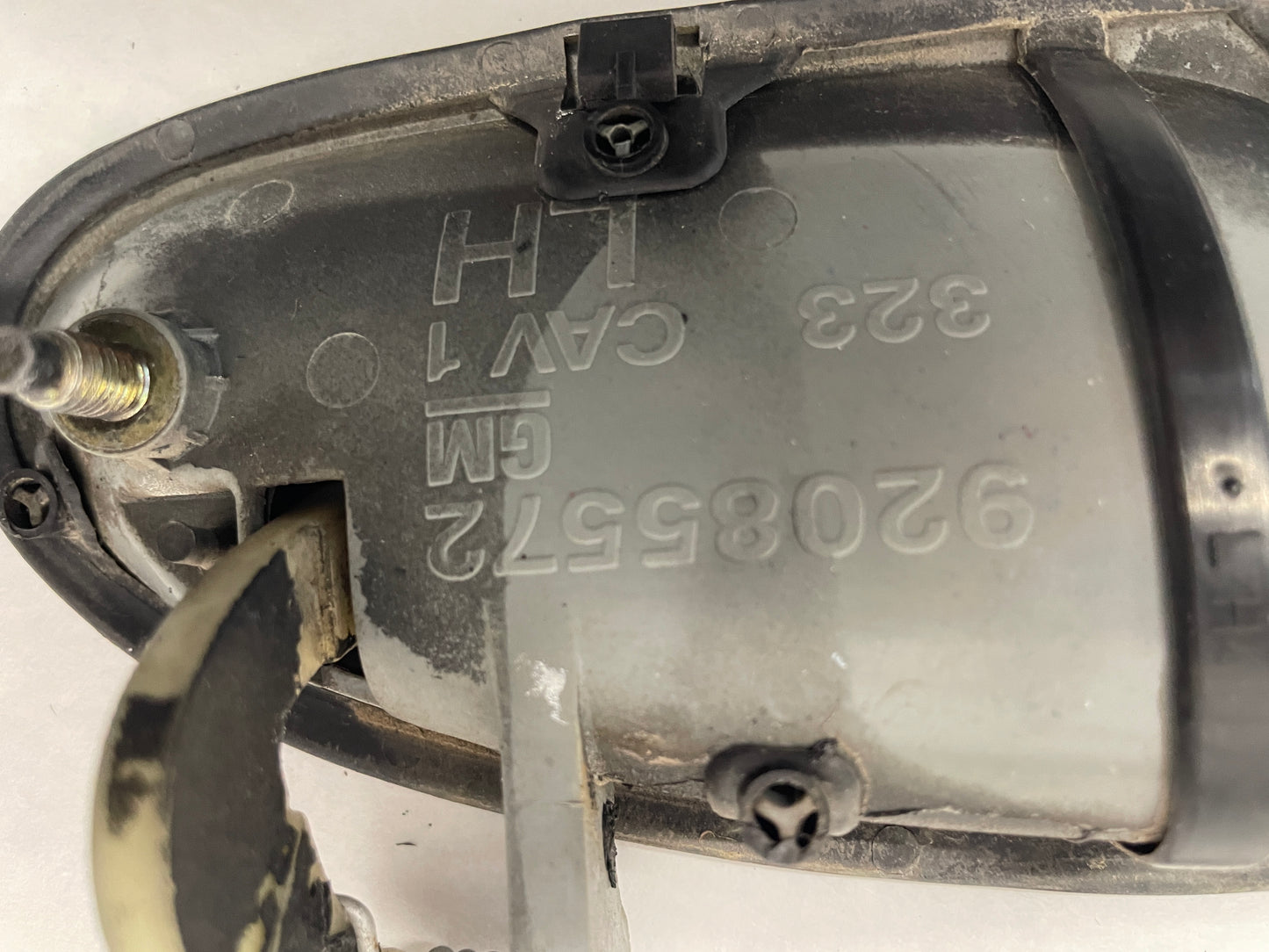 2006 Pontiac GTO LH Driver Exterior Door Handle OEM - Day's Parts Yard
