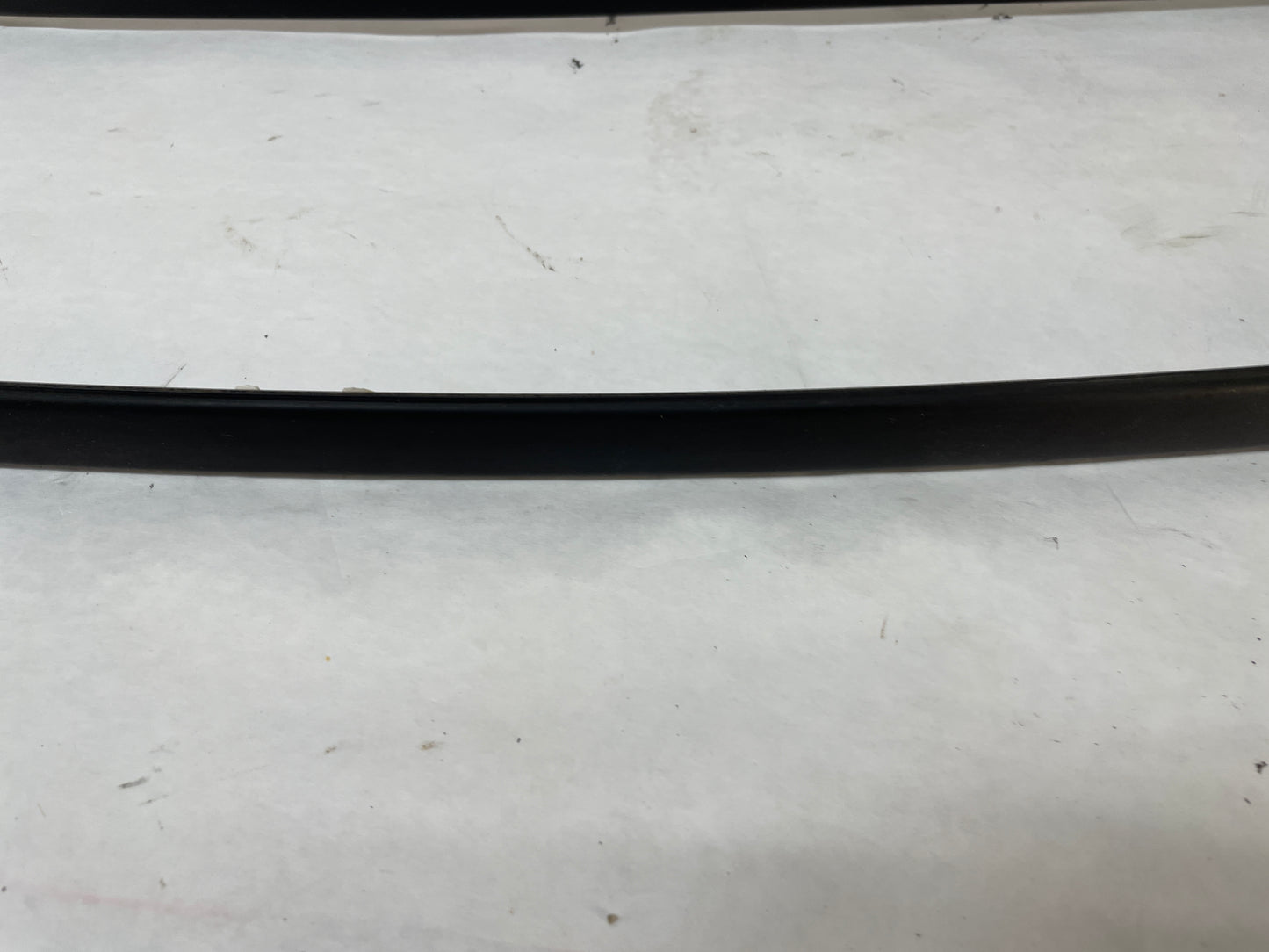 2004 Pontiac GTO RH & LH Roof Panel Joint Finish Trim Molding OEM