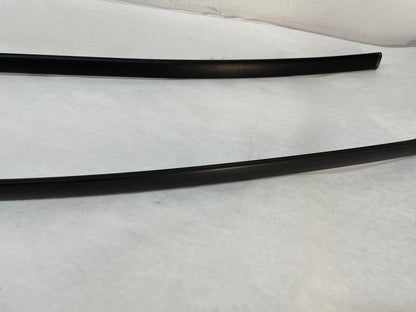 2004 Pontiac GTO RH & LH Roof Panel Joint Finish Trim Molding OEM