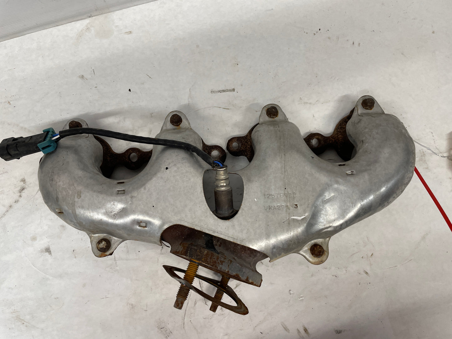 2008 Chevy Corvette RH & LH Exhaust Manifold OEM - Day's Parts Yard