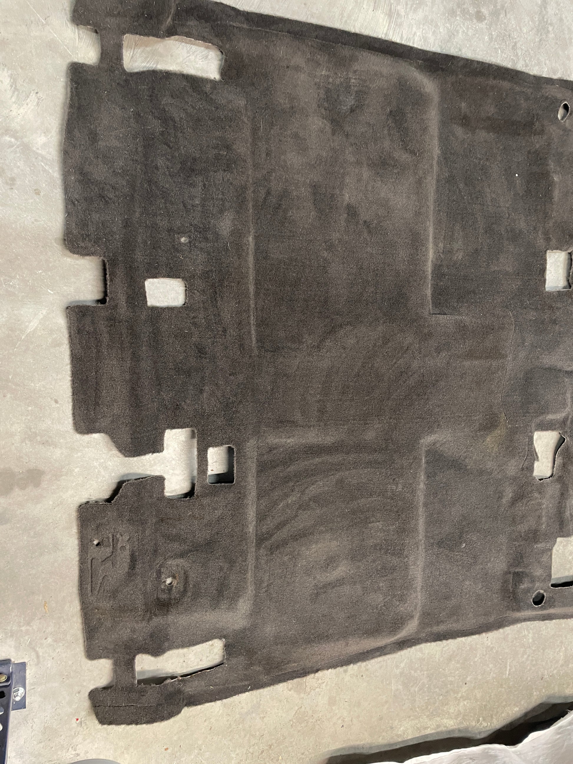 2013 GMC Sierra C1500 SLE Complete Floor Carpet OEM - Day's Parts Yard