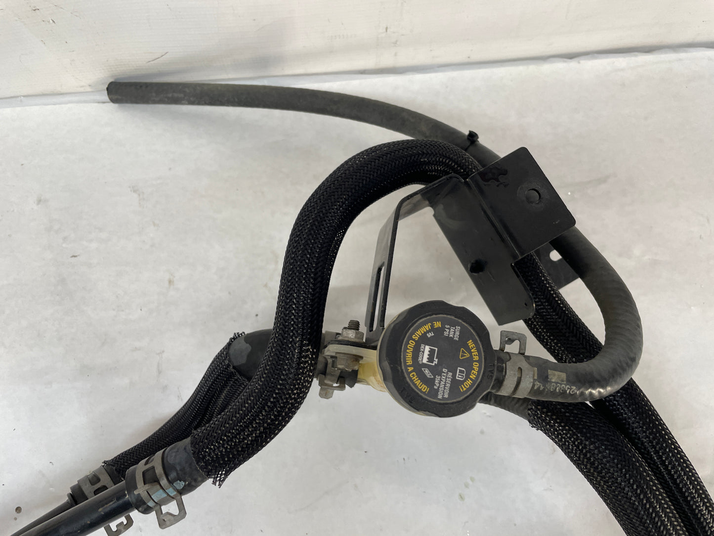 2010 Cadillac CTS-V Sedan Heater Exchanger Intercooler Lines Hoses Tubes OEM