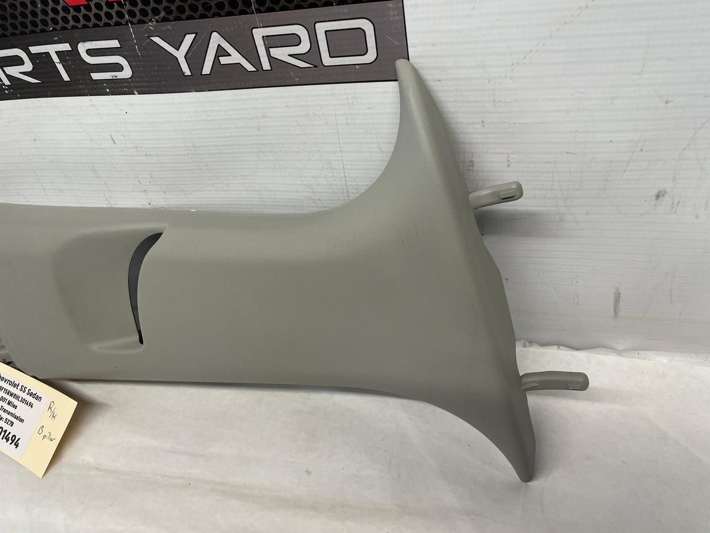 2017 Chevy SS Sedan RH Passenger Interior Upper B Pillar Trim Panel OEM