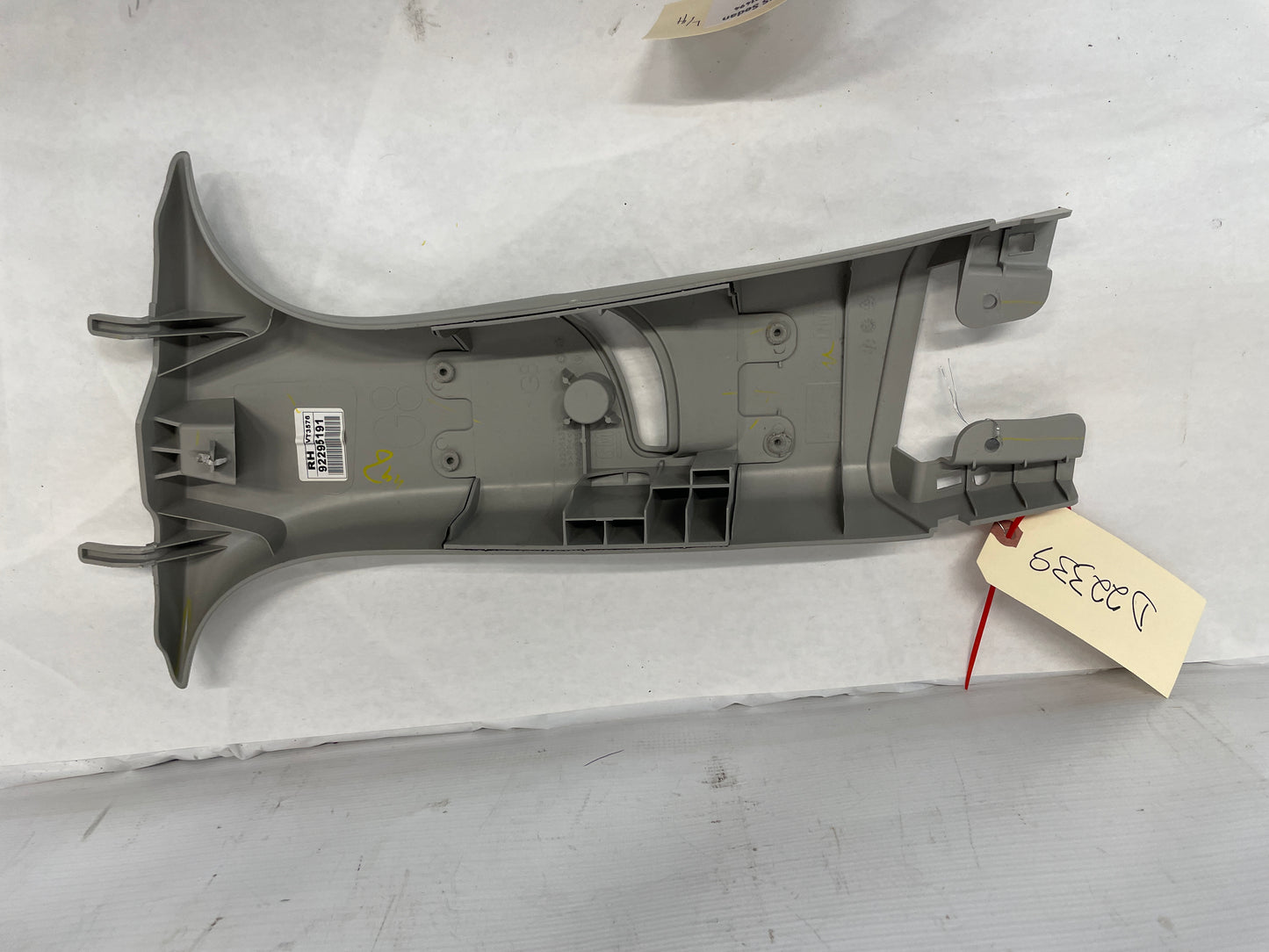 2017 Chevy SS Sedan RH Passenger Interior Upper B Pillar Trim Panel OEM