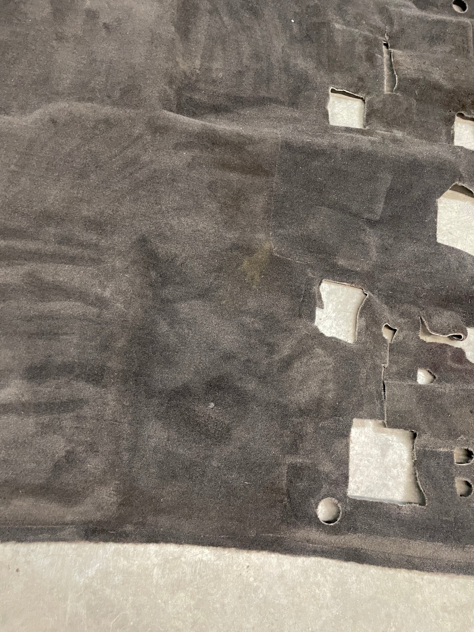 2013 GMC Sierra C1500 SLE Complete Floor Carpet OEM - Day's Parts Yard