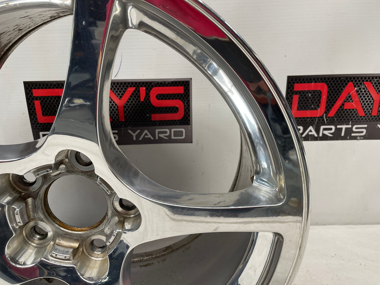 2004 Chevy C5 Corvette Factory OEM Rear Wheel 18X9.5 - Day's Parts Yard