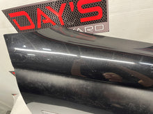 2006 Pontiac GTO RH Passenger Fender OEM - Day's Parts Yard