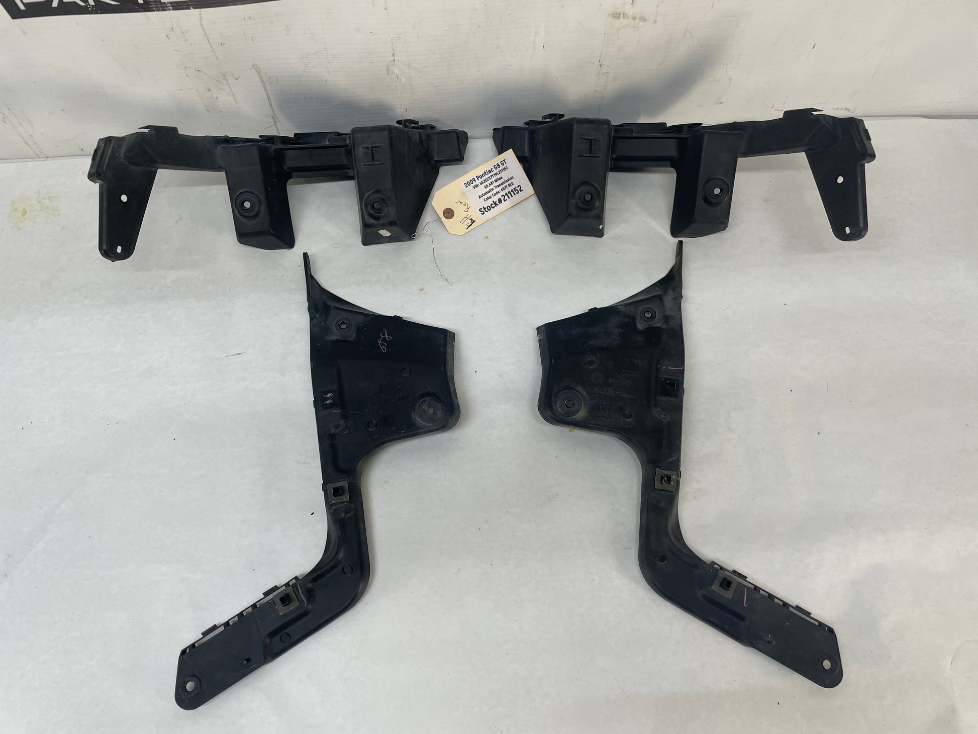 2009 Pontiac G8 GT Complete Rear Bumper Brackets Mounts Supports Guides Set OEM - Day's Parts Yard