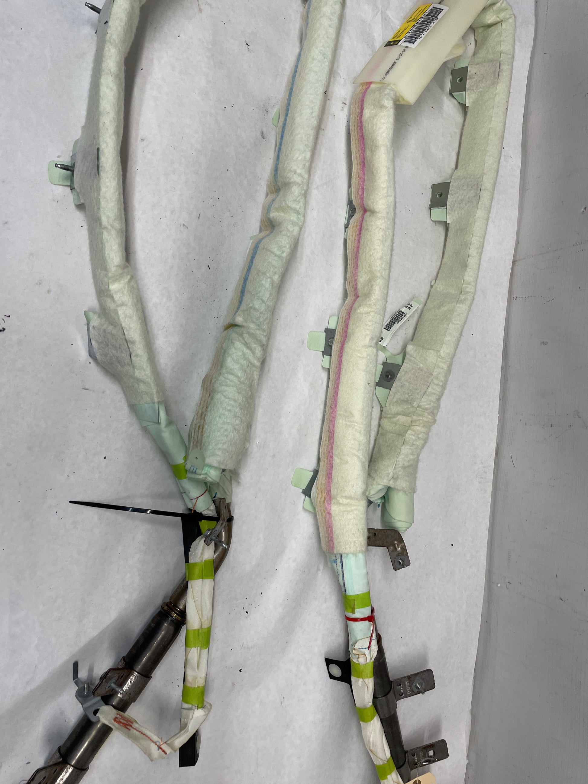 2013 GMC Sierra C1500 SLE RH & LH Curtain Airbags Air Bags OEM - Day's Parts Yard