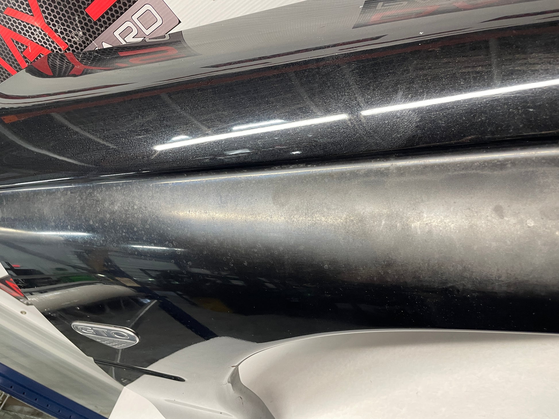 2006 Pontiac GTO RH Passenger Fender OEM - Day's Parts Yard