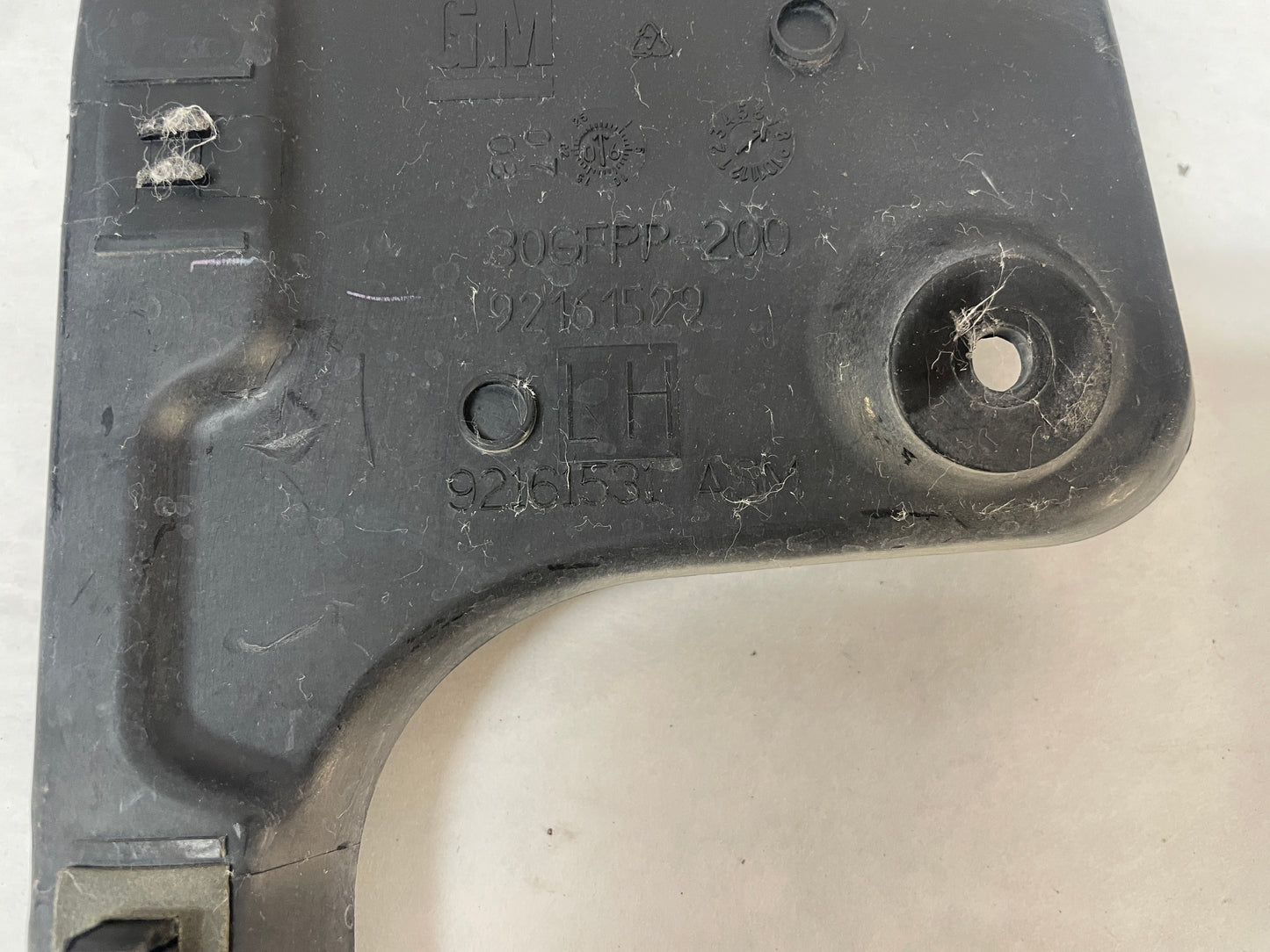 2009 Pontiac G8 GT Complete Rear Bumper Brackets Mounts Supports Guides Set OEM - Day's Parts Yard