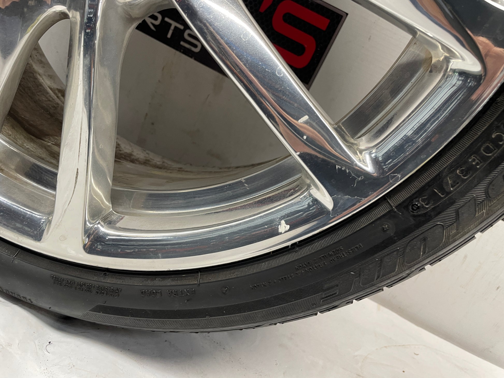 2014 Chevy SS Sedan Factory OEM Front Wheel w/ Bridgestone Potenza Tire 19X8.5 - Day's Parts Yard