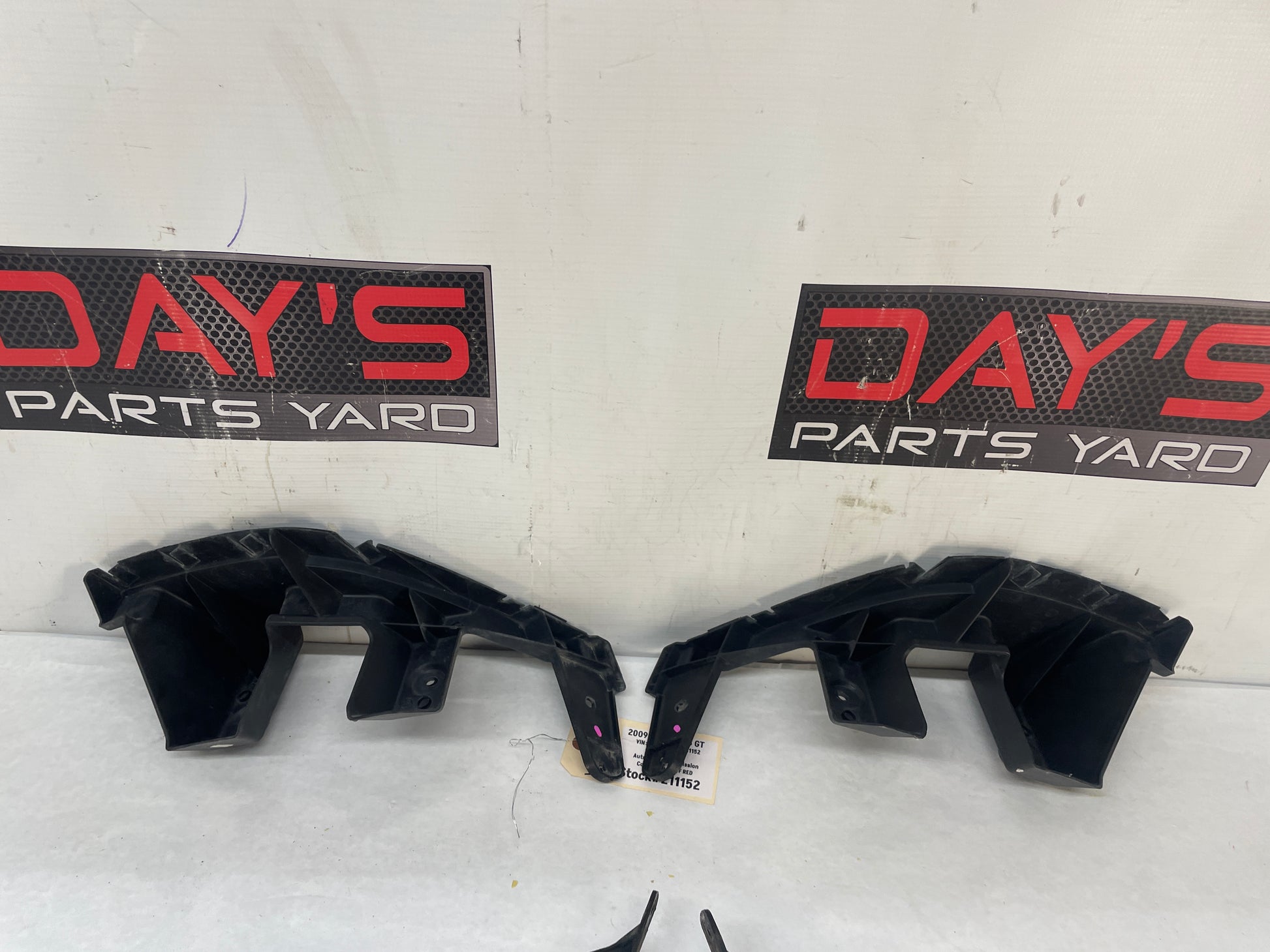2009 Pontiac G8 GT Complete Rear Bumper Brackets Mounts Supports Guides Set OEM - Day's Parts Yard