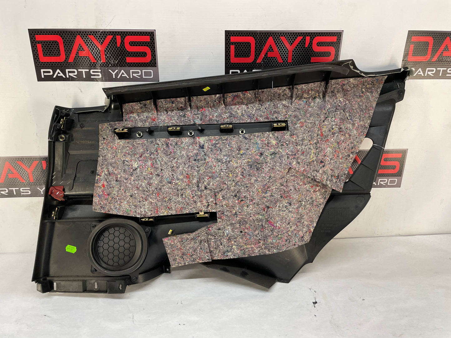 2004 Pontiac GTO LH Driver Rear Interior Quarter Door Panel Red OEM